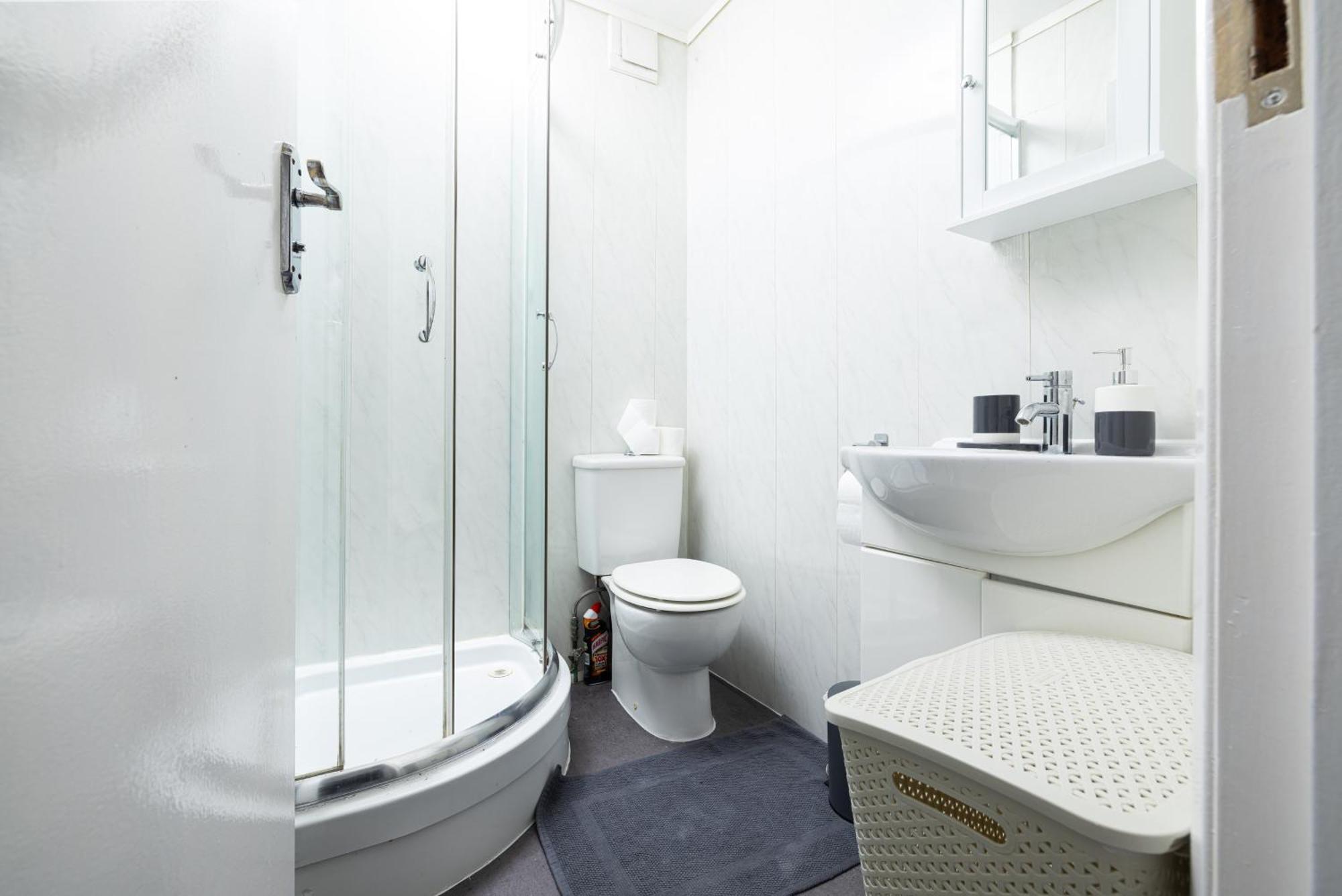 One Bedroom Apartment Opposite Brent Cross Station Λονδίνο Εξωτερικό φωτογραφία